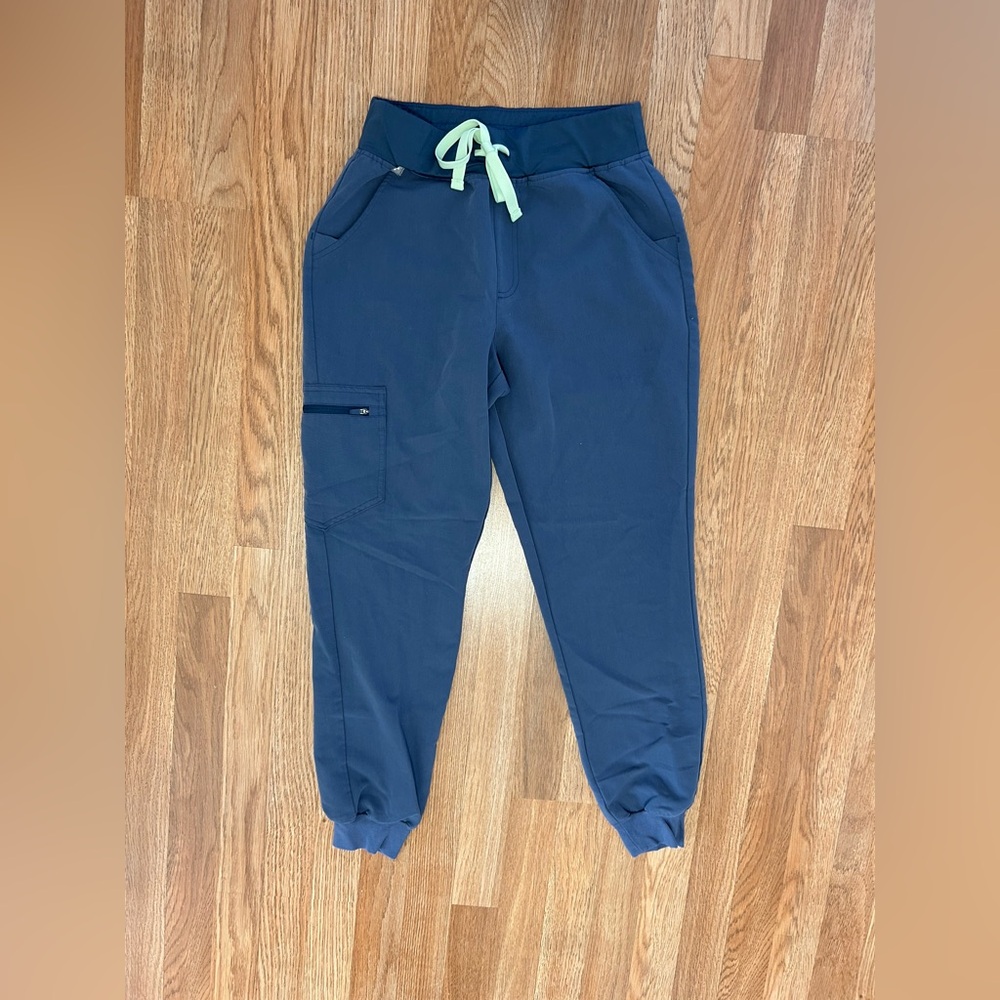 Figs Blue/Gray Scrub joggers